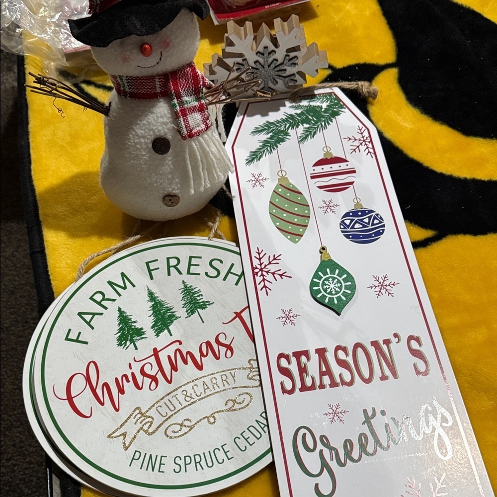 Festive Snowman and Holiday Sign Set